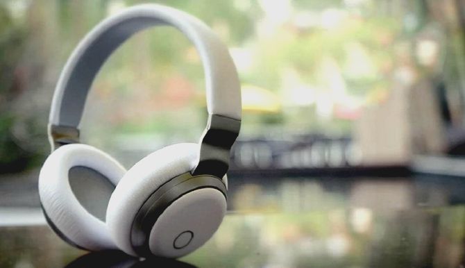 直上云端听歌 智能耳机Aivvy Q - 新闻中心 - 香