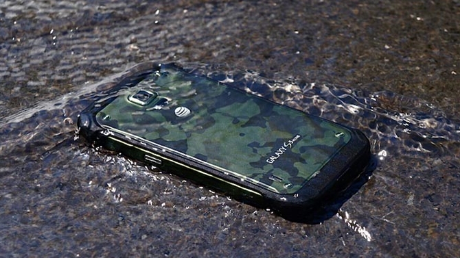 Samsung Galaxy S6 Active三防现真身! - 新闻中