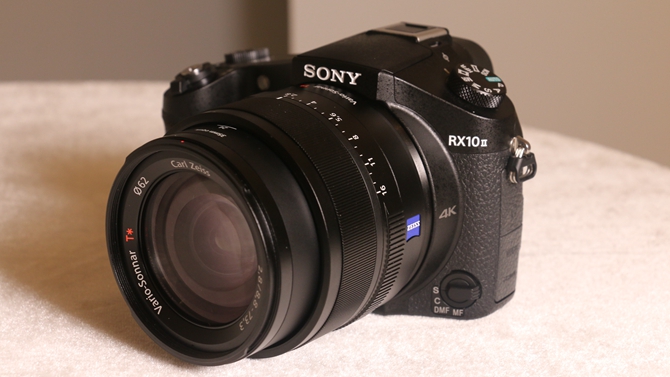 Sony相机三连发 A7R II对焦超进化加4K拍片无