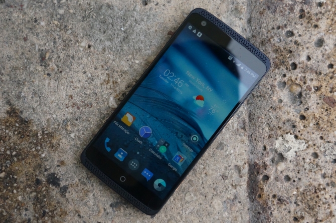 美国专用旗舰!中兴Axon国产手机 - 最新情报 -