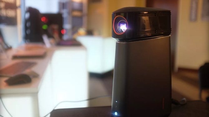 唔系BB-8 系Lenovo分体式投影机电脑 - 最新情