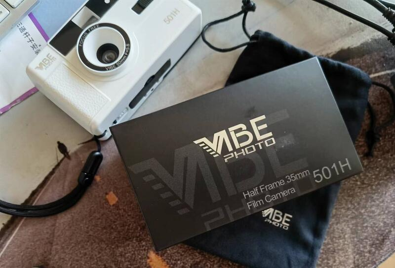 VIBE 德國 501H 24x36毫米 復古風半格菲林底片相機 (白色)