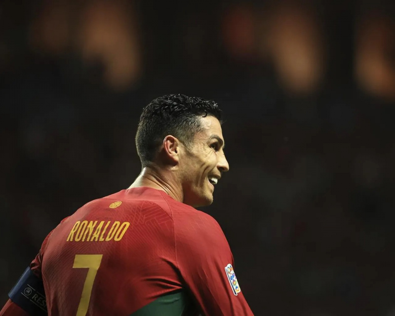 2022 世界杯 - 葡萄牙國家隊C朗拿度主場球迷版球衣