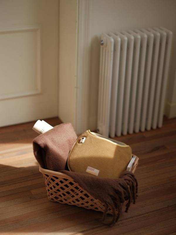 【香港行貨 1年保養】SoLove R15 素樂絨絨暖腳寶 (石墨烯快速製暖|3秒速熱|有按摩功能|緩解足部疲勞)