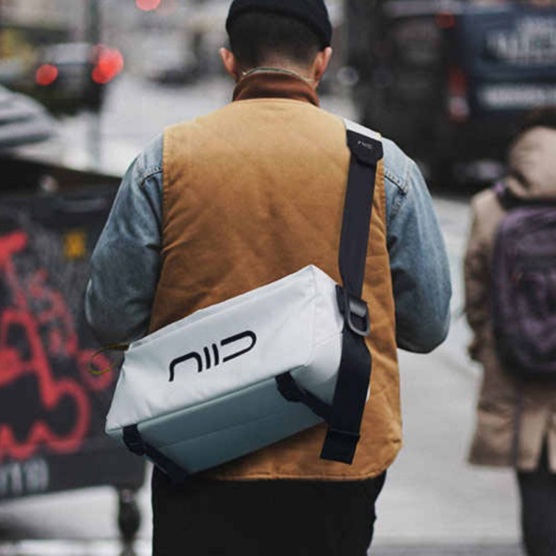 NIID - Statement S5 健身戶外運動袋 背包 玩色宣言單肩包 【黑｜灰｜白】