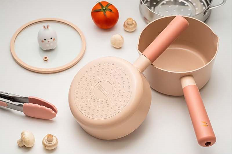 Neoflam - 小兔系列鑄造鍋具四件組(單柄湯鍋+蒸籠+小炒鍋+玻璃蓋16公分)IH、電磁爐適用