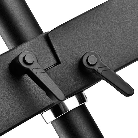 SilverStone Horizontal dual LCD monitor desk stand (SST-ARM23BS) SilverStone Horizontal dual LCD monitor desk stand (SST-ARM23BS)