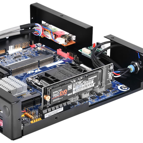 SilverStone 1U M.2 M Key PCIe NVMe Adapter to PCIe X4 (ECM25)
