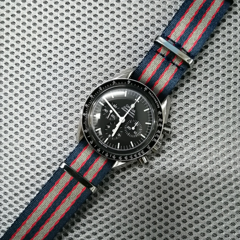20mm Omega 藍紅灰雙間優質尼龍 Nato 代用錶帶, 光面金屬配件