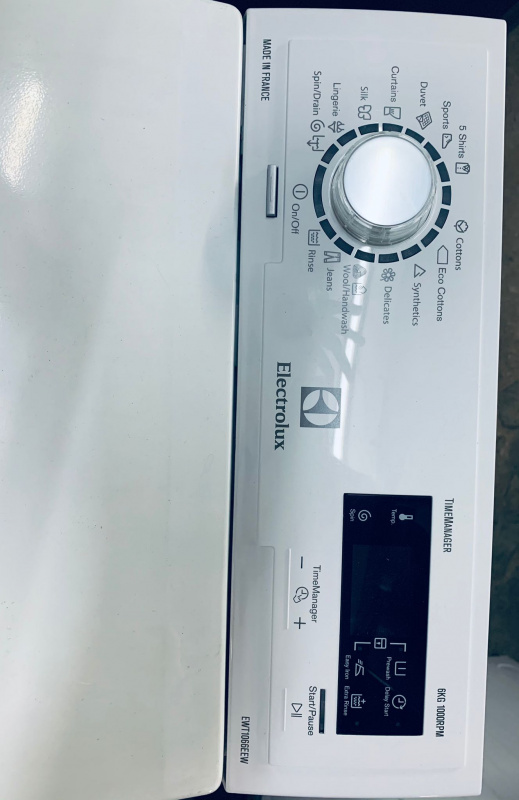 可信用卡付款))洗衣機 上置式 伊萊克斯 EWT1066EEW 1000轉 6KG &nbsp;90%新 100%正常 &nbsp;全港包送貨及安裝 // 二手洗衣機 * 電器 * 家電 * washing machine