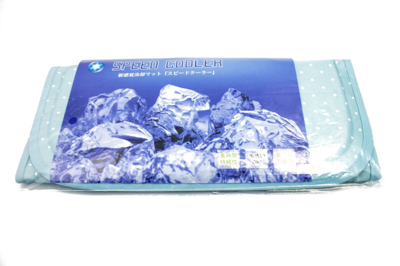 MODERN DECO - SPEED COOLER 迅速降溫凝膠便攜冰涼坐墊 涼墊 40x30cm 冰藍色白點