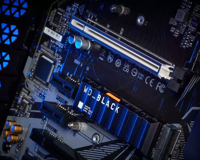 WD_BLACK SN850X NVMe™ SSD with Heatsink (1 - 8TB )