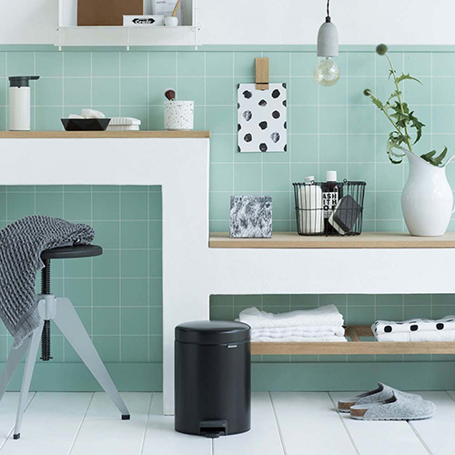 比利時製 Brabantia™ - 圓形腳踏垃圾桶 5L（啞黑）