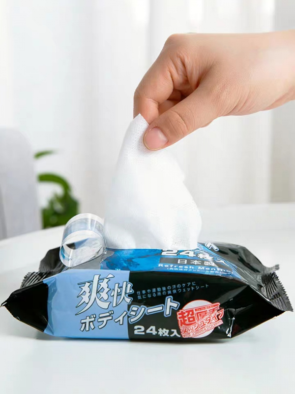日本komoda 清爽冰涼止汗潔面爽膚濕紙巾