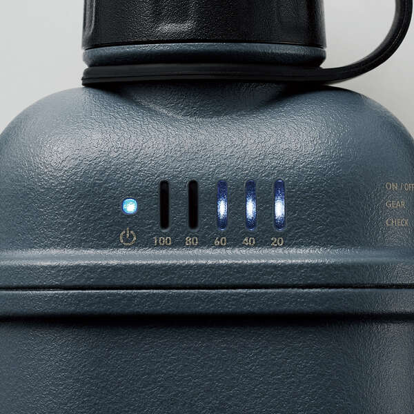 ［沙色現貨］日本品牌NESTOUT 軍事風戶外專用 外置充電器 10000mAh