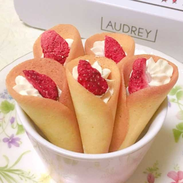東京 Audrey Glacier 草莓花束餅 [8個裝/12個裝/24個裝/混合15個裝/混合24個裝]