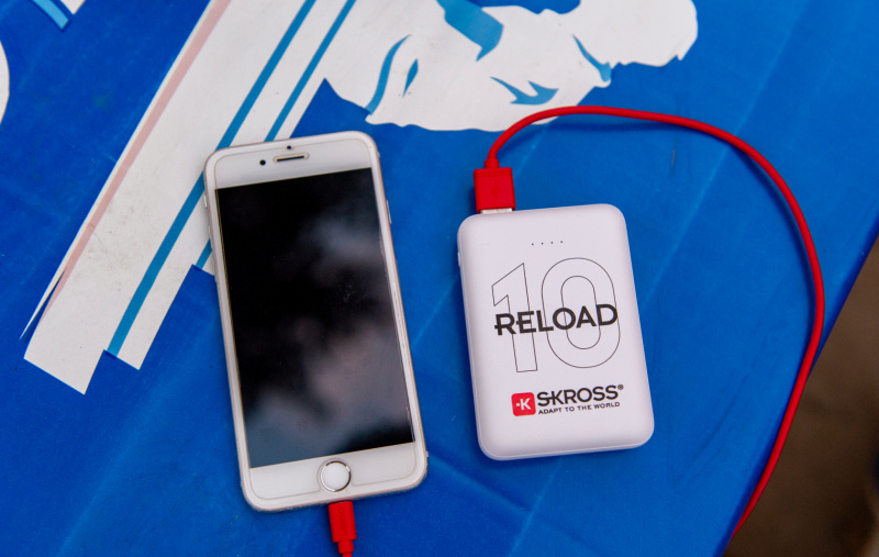[開倉價] SKROSS Reload 10 Power Bank 10000 mAh