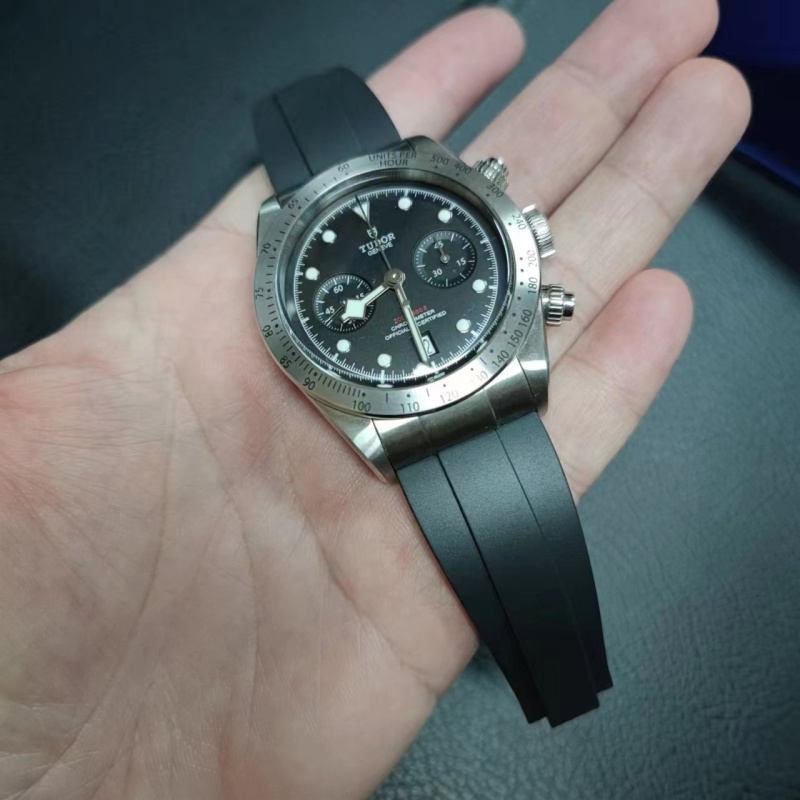 22mm 黑色橡膠錶帶連不銹鋼 Endlinks 套裝 適合 Tudor Black Bay 41mm 22mm 黑色橡膠錶帶連不銹鋼 Endlinks 套裝 適合 Tudor Black Bay 41mm