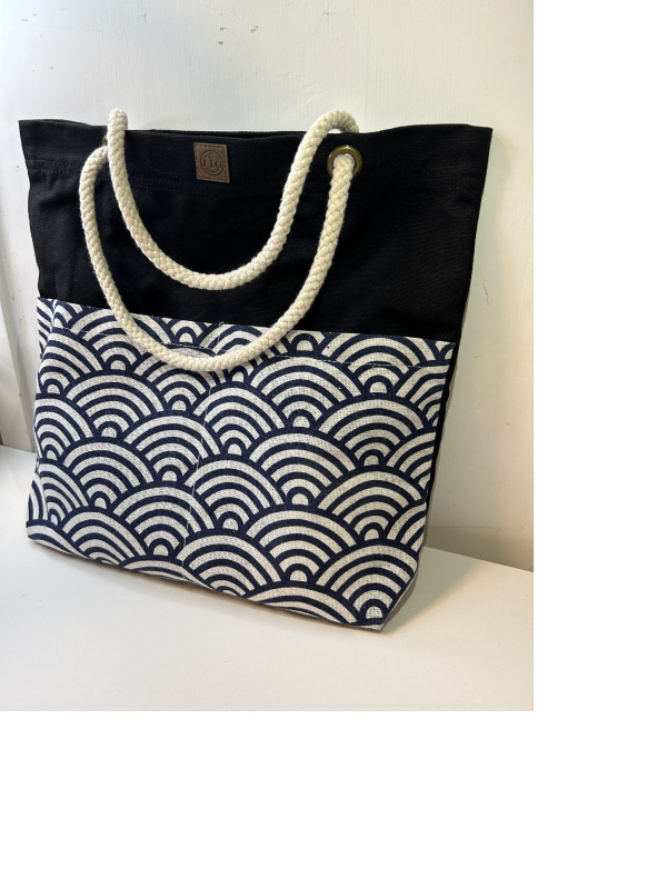 《自家製系列》海浪印花格大TOTEBAG 自家設計 MADE IN HONG KONG