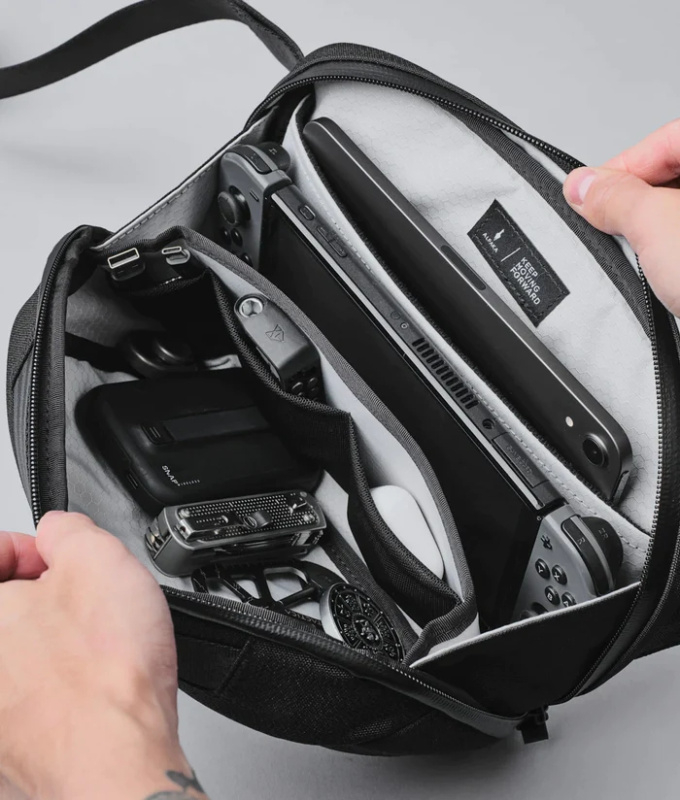 ALPALA Bravo Waist Pack 側肩包 600D