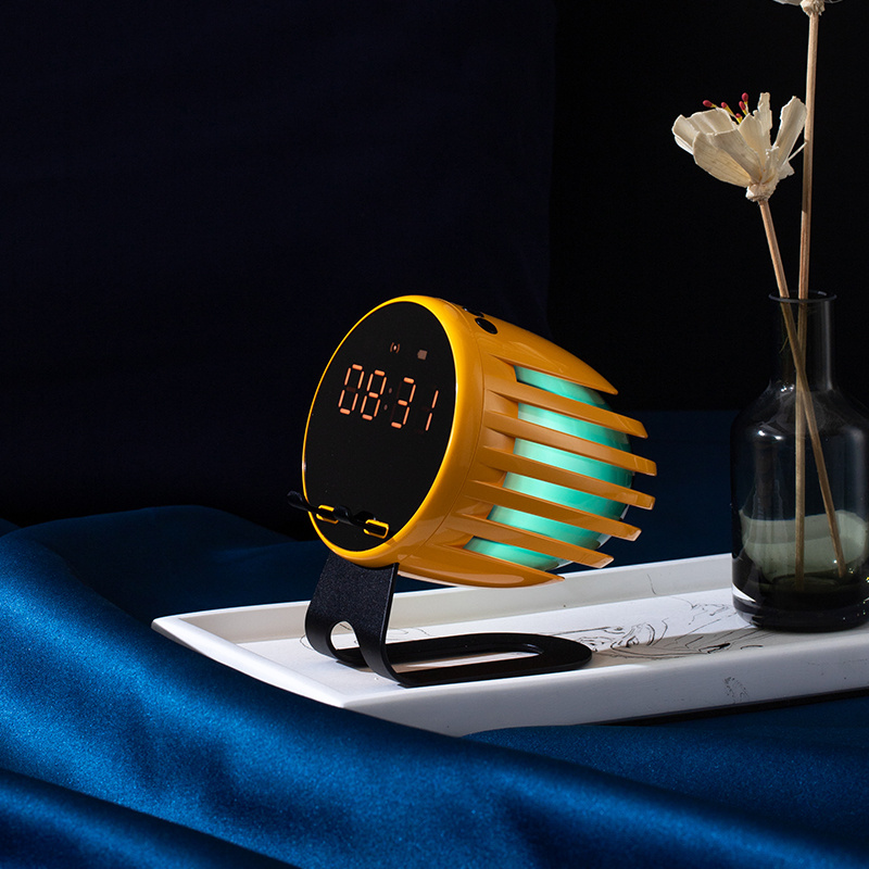 ALVA SoundBox 5 合 1 藍牙音箱、無線充電、彩色霓虹燈帶數字顯示時鐘鬧鐘(2色)