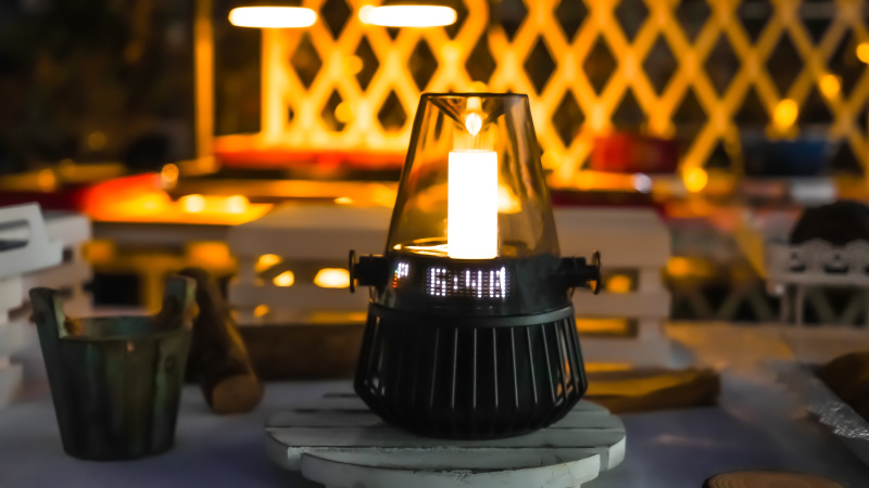 CAMPWIRE GEEK  | 6合一  多功能戶外露營  無線藍牙音箱 氛圍燈 行動電源 溫度 時鐘鬧鐘   /黑