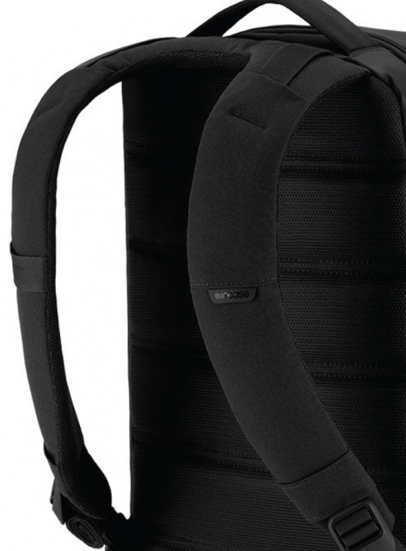 incase City Compact  w/Cordura (黑)