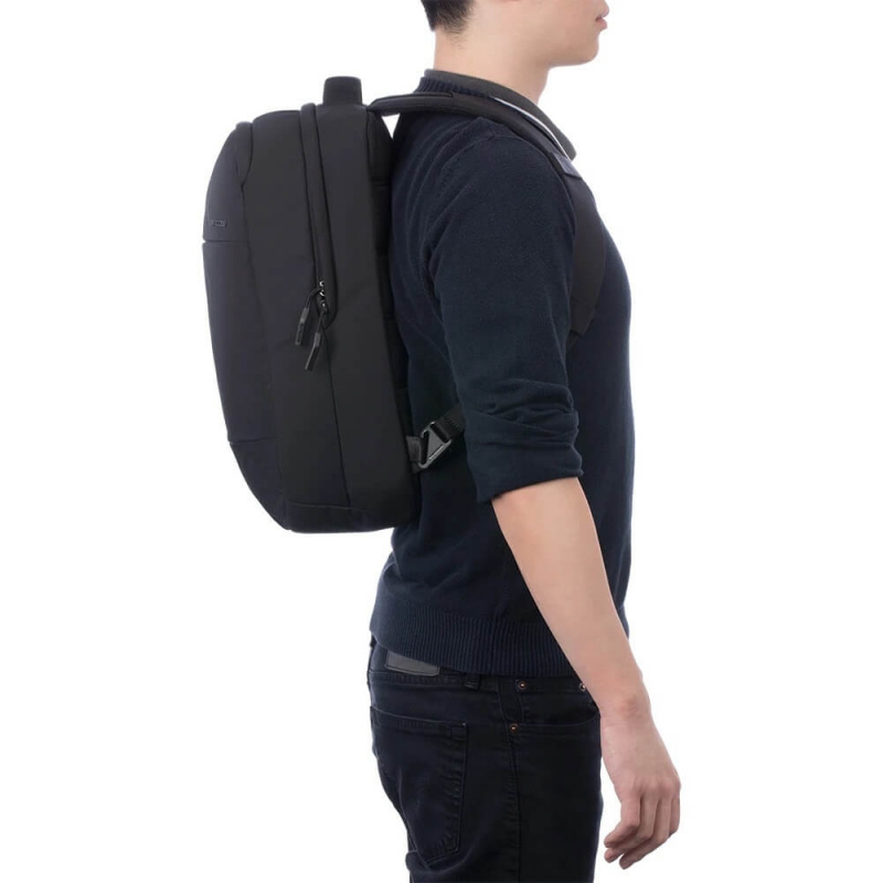 incase City Compact  w/Cordura (黑)
