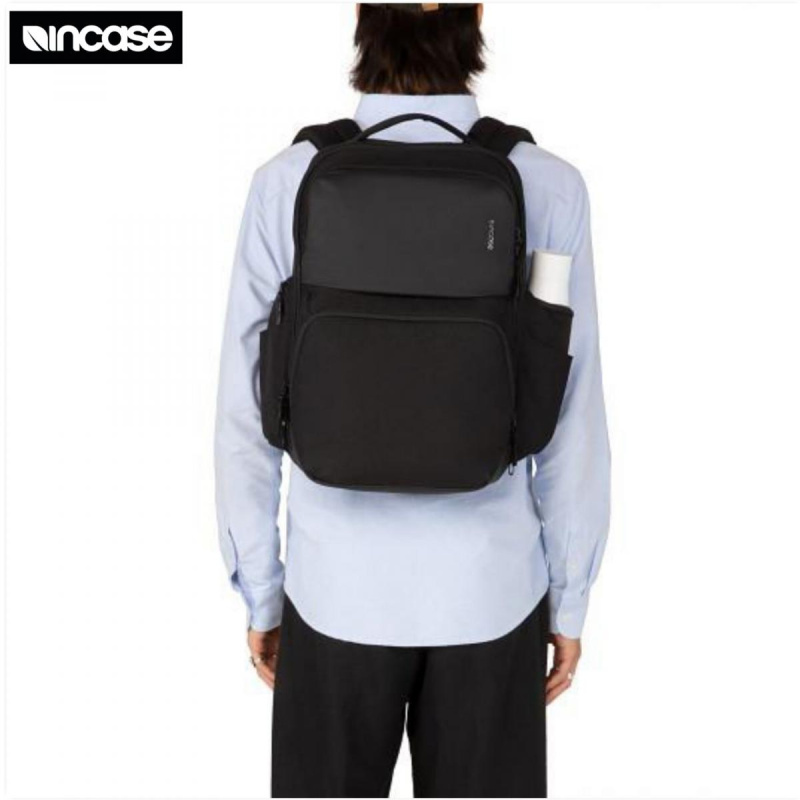 incase A.R.C. Commuter Pack 多功能旅行背包（黑）