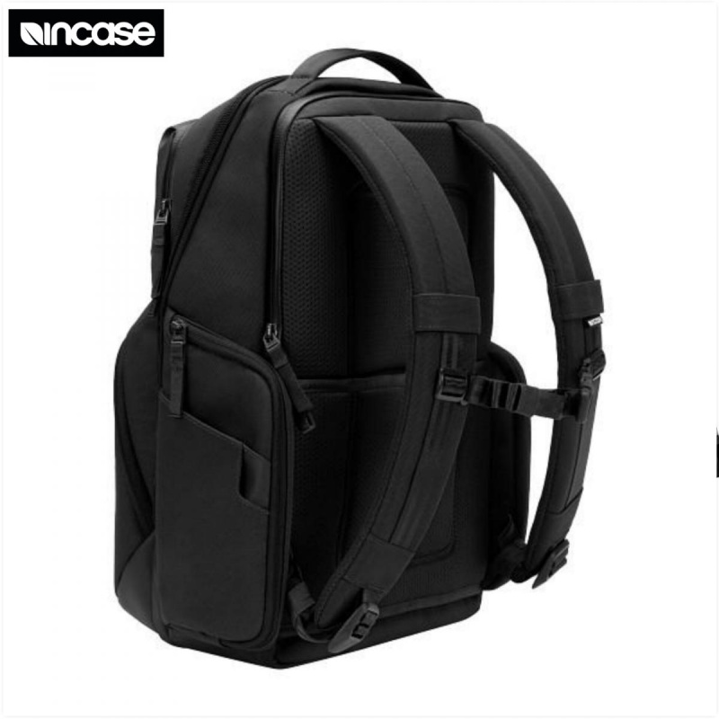 incase A.R.C. Commuter Pack 多功能旅行背包（黑）
