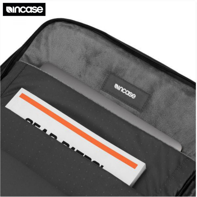 incase A.R.C. Commuter Pack 多功能旅行背包（黑）