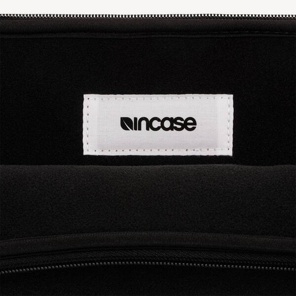 Incase Classic Universal Sleeve for 13-inch Laptop