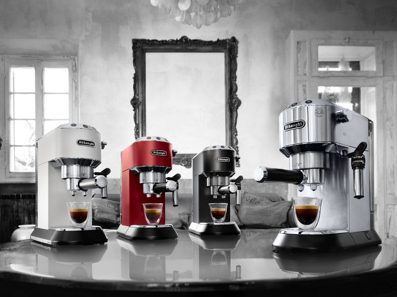 De'Longhi Dedica Style 系列半自動咖啡機 EC685