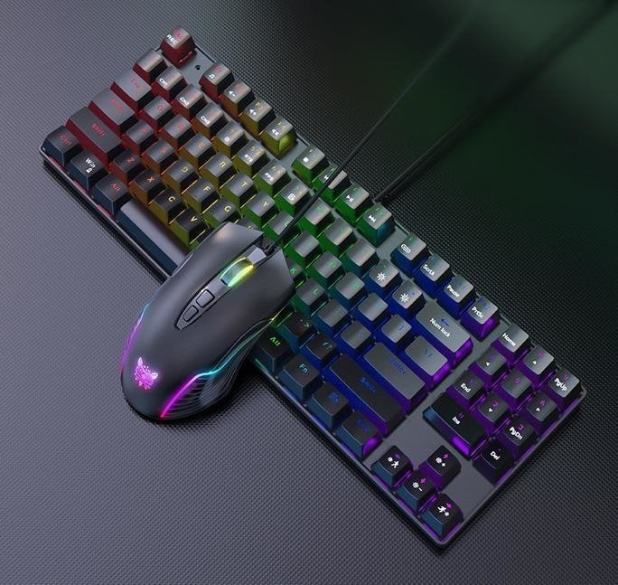 Onikuma RGB Mechanical Gaming Keyboard with Mouse 電競遊戲機械鍵盤滑鼠 G26 CW905