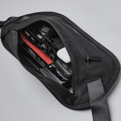 ALPAKA Bravo Sling Mini Waterproof 防水側肩包 500D