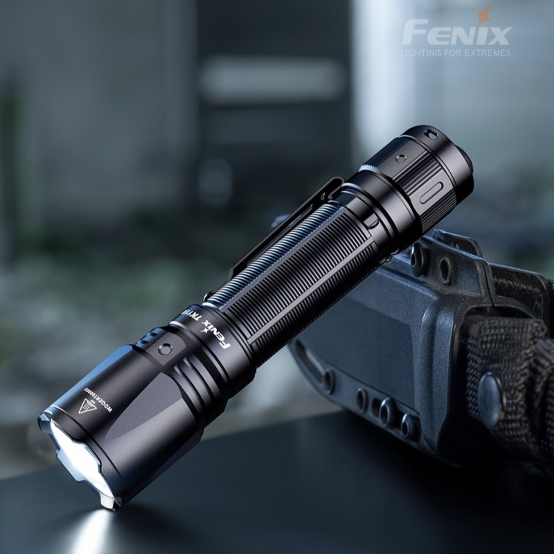 Fenix TK11R SFT40 1600lm 420米 18650 充電 電筒