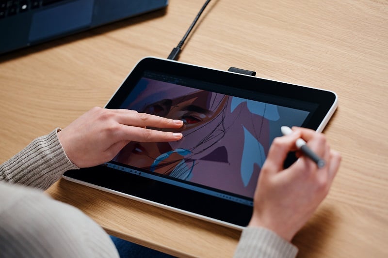 Wacom One 13 touch 創作手寫可觸控液晶顯示器 (DTH134W4D) (DTH134W0C)