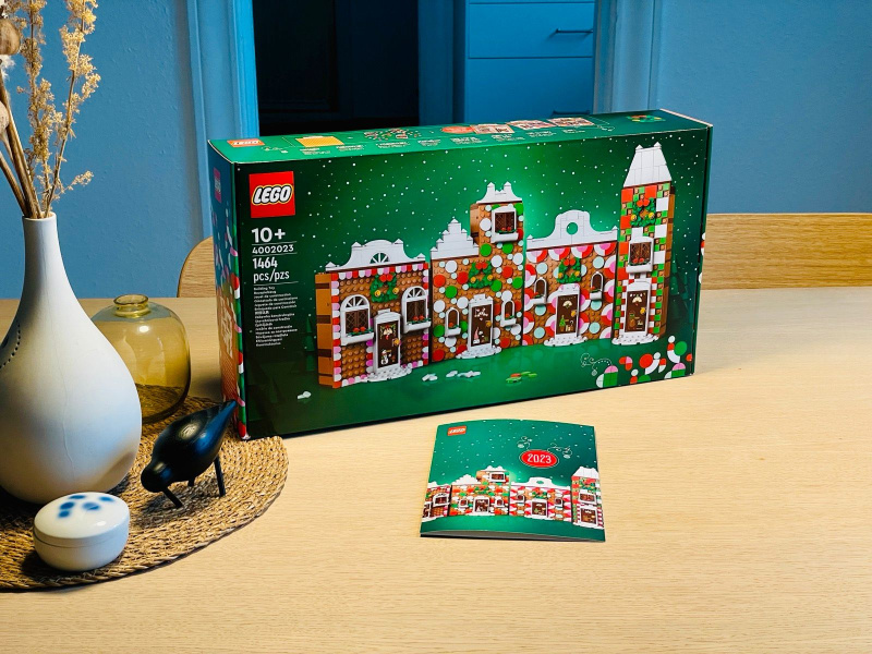 2023 Exclusive Christmas Gift_Limited Edition : LEGO GINGERBREAD HOUSE ADVENT CALENDAR - 4002023