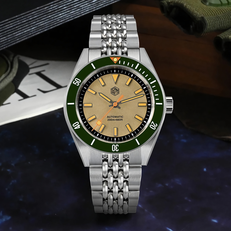 SAN MARTIN SN0115自動棕色錶盤綠色邊框39.5毫米20ATM男子潛水夫手錶