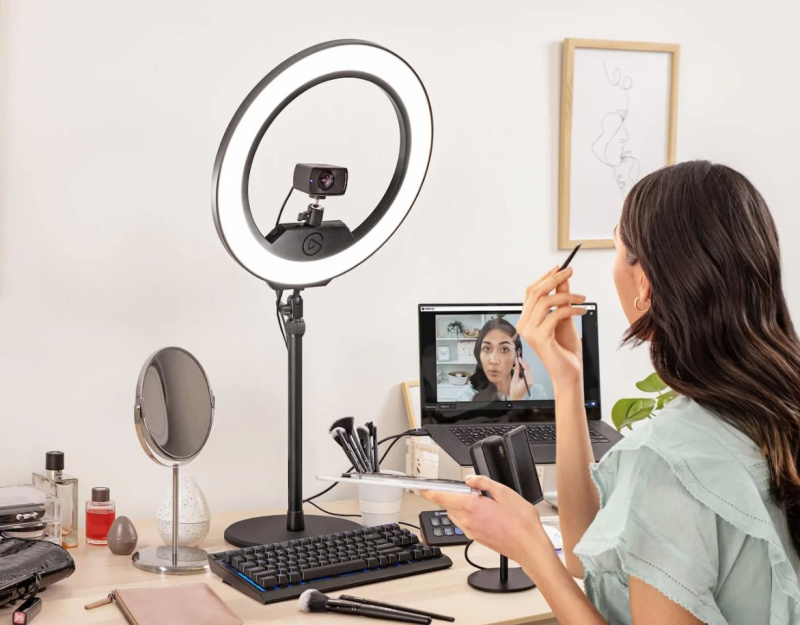 Elgato RING LIGHT Illuminate on Command