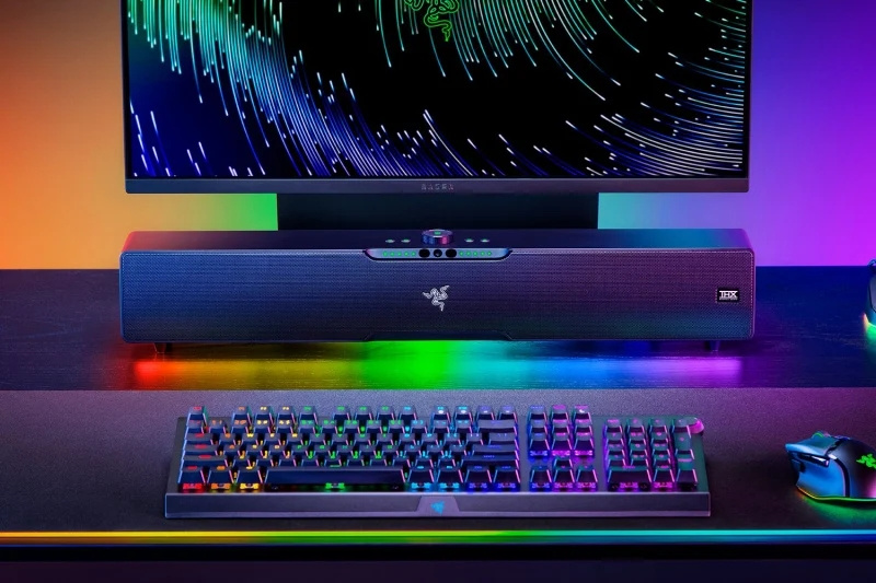 Razer Leviathan V2 PRO 搭配重低音揚聲器 Soundbar