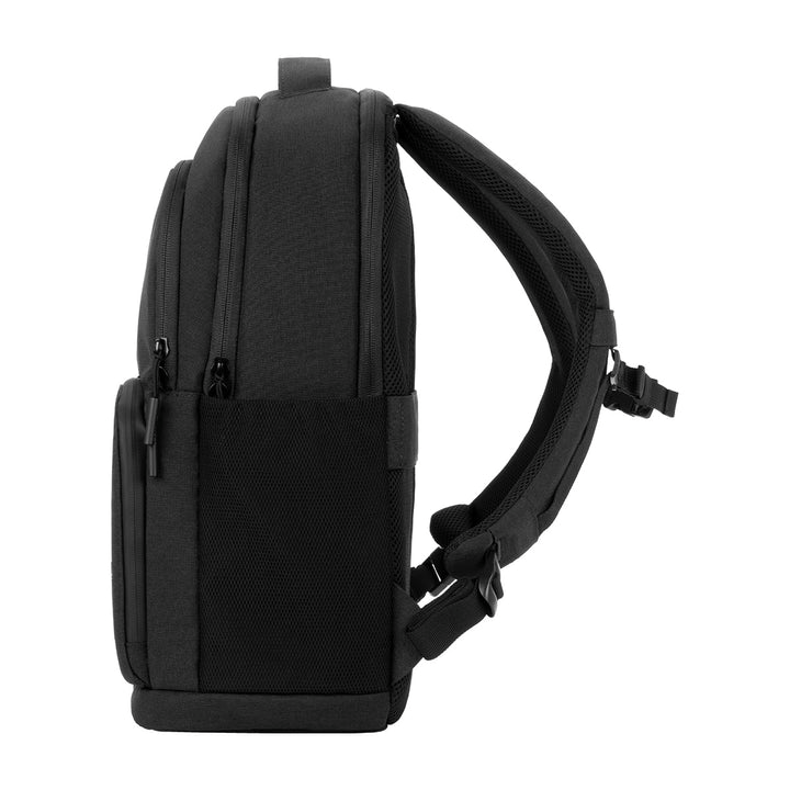 Incase Facet 25L Backpack