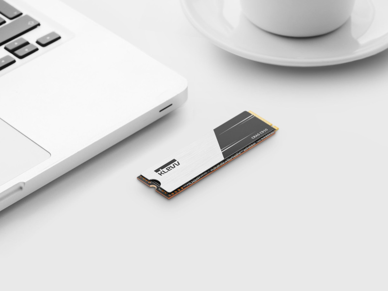 KLEVV CRAS C910 M.2 NVMe PCIe 4 x 4 SSD 2280 ( 500GB/ 1TB/ 2TB/ 4TB ) KLEVV CRAS C910 M.2 NVMe PCIe 4 x 4 SSD 2280 ( 500GB/ 1TB/ 2TB/ 4TB )