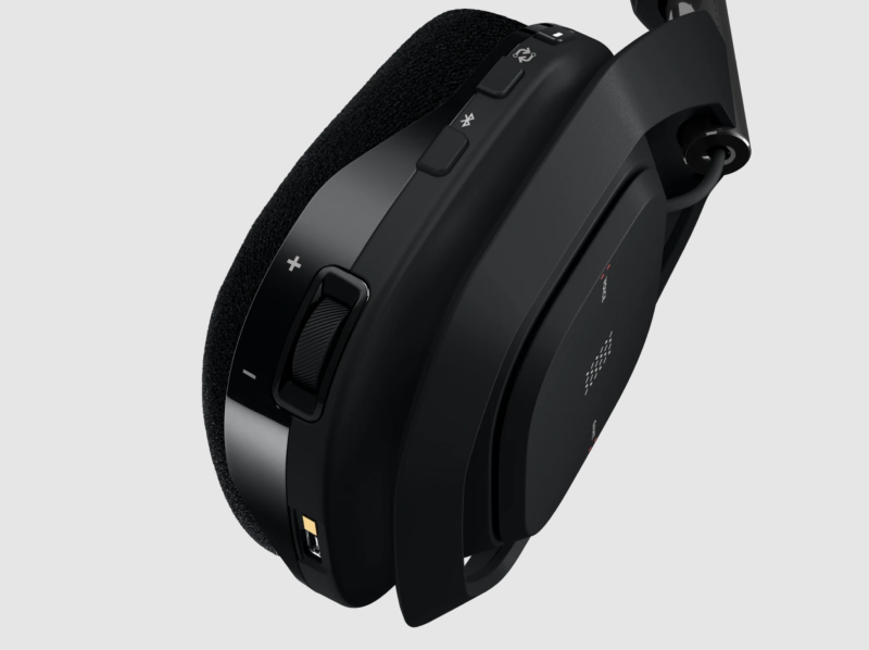 ASTRO A50 X LIGHTSPEED Wireless Gaming Headset + Base Station