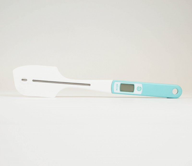 OiKO 二合一探針式溫度計連矽膠刮刀 KC-103-H902 (藍色) #抹刀 #烘焙 #耐熱 #耐高溫 #餐廚 #食品級 #矽膠 #耐熱矽膠 #廚房 #溫度計 #探針式 #電子溫度計 #烘培