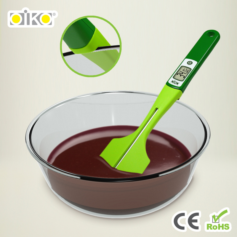 OiKO 二合一探針式溫度計連矽膠刮刀 KC-103-H903 (紅色) #抹刀 #烘焙 #耐熱 #耐高溫 #餐廚 #食品級 #矽膠 #耐熱矽膠 #廚房 #溫度計 #探針式 #電子溫度計 #烘培