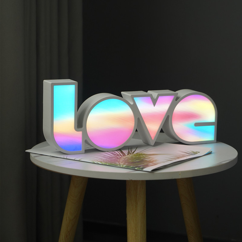 杰克-彩燈造型創意丨裝飾燈求婚告白節日佈置丨英文LOVE字母LED燈 -丨彩虹LOVE  電池+USB 雙用款（3104）