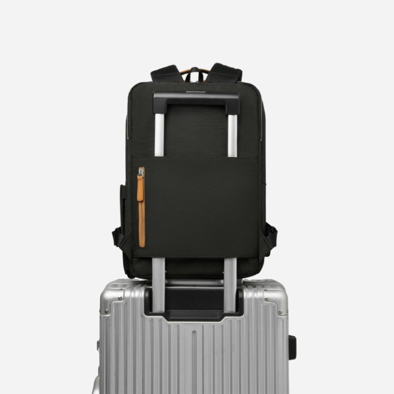 Nordace Siena Pro 13 背包 13.3 寸