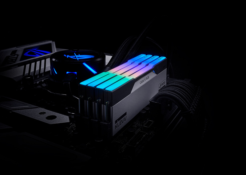 KLEVV CRAS V RGB [ROG CERTIFIED] DDR5 7200Mhz (2x16GB) 32GB KIT (CL34) (KD5AGUA80-72B340P)