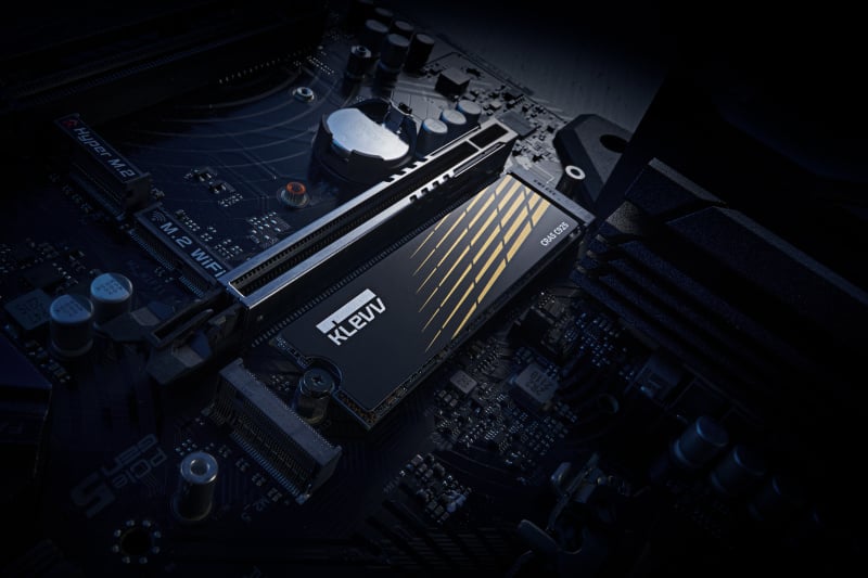 KLEVV CRAS C925 M.2 NVMe PCIe 4 x 4 SSD 2280 ( 1TB/ 2TB )
